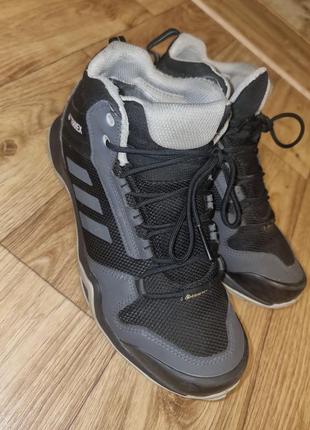 Adidas черевики3 фото