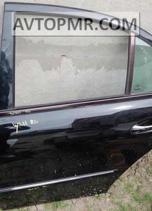 Молдинг двері-скло центральний зад лев mercedes w211 211-730-01