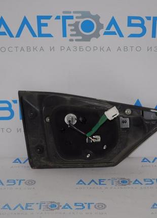 Ліхтар внутрішній (кришка багажника) правий lexus es300h es350 13