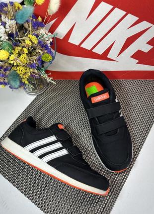 Оригинальные кроссовки липучка adidas