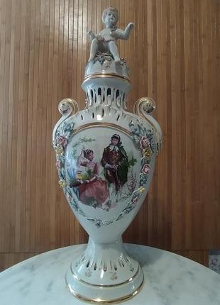 Винтажная фарфоровая  ваза .каминная ваза1 фото