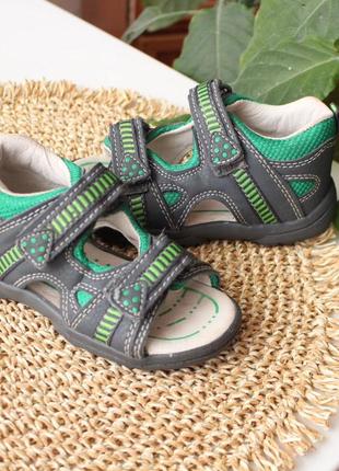 Качественные удобные босоножки из натуральной кожи 23 р