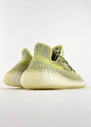 Якісні кросівки adidas yeezy boost7 фото