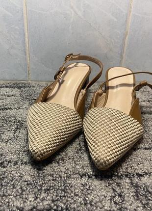 Жіночі босоніжки 35р