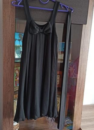 Платье коктейльное черное