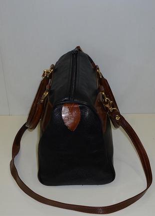 Легка жіноча шкіряна сумочка2 фото