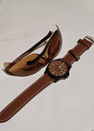 Мужские модные комплект кварцевые наручные часы и очки3 фото