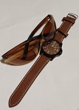 Чоловічій модний комплект кварцовий наручний годинник та окуляри2 фото