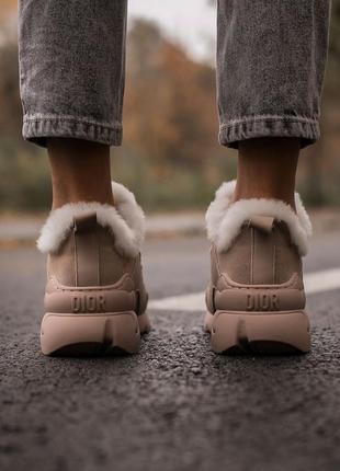 Женские кроссовки dior fur beige (мех)4 фото