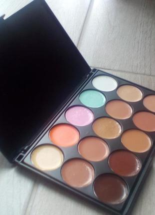 Палетка консилеров mac z15 professional makeup, 15 цветов2 фото