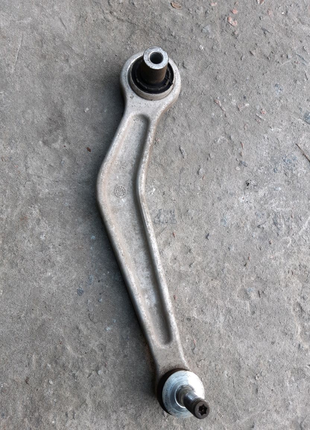 Bmw e 39, тяга задня л.