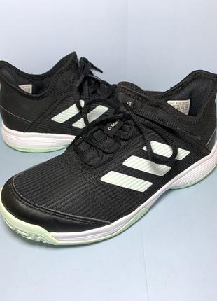 Кроссовки adidas