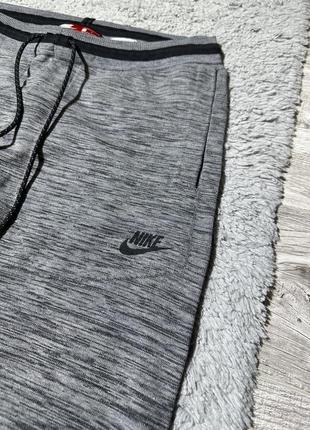 Оригінальні, спортивні штани від всіма відомого бренду “nike tech fleece”2 фото