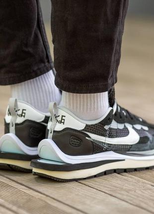 Кроссовки vaporwaffle sacai black\white10 фото