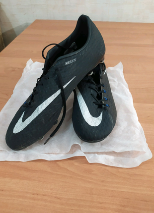 Футбольні бутси nike hypervenom3 фото