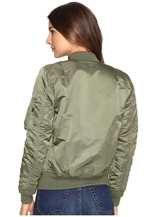 Жіноча куртка-бомбер ma-1 w flight jacket (оливкова)5 фото