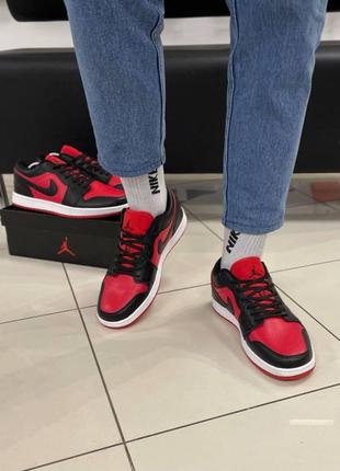 Nike air jordan low