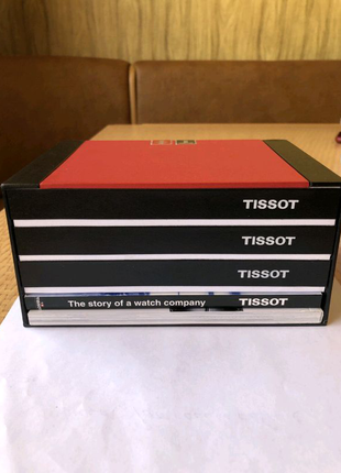 Годинник tissot