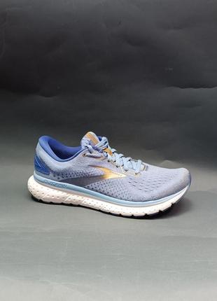Кросівки brooks