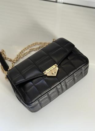 Черная кожаная сумка soho small black michael kors