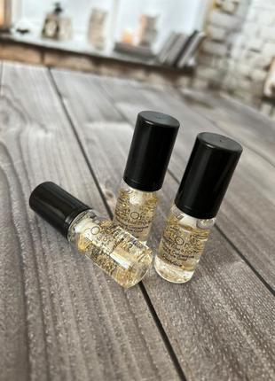 Guerlain l`or radiance concentrate with pure gold основа під макіяж із частинками золота2 фото