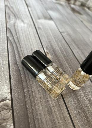 Guerlain l`or radiance concentrate with pure gold основа під макіяж із частинками золота3 фото