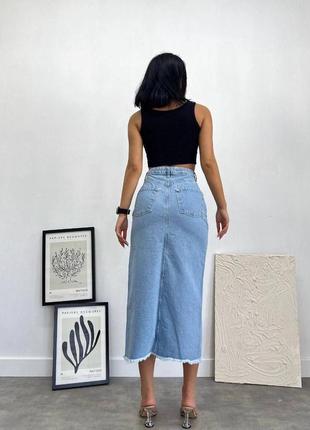 Женская качественная голубая джинсовая юбка-миди с разрезом m2 фото