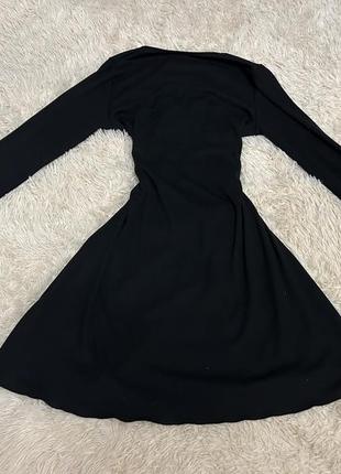 Платье черная мини с утяжкой на талии1 фото