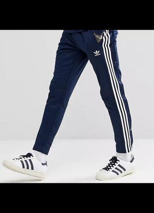 Спортивні штани adidas originals3 фото