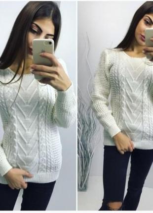 Белоснежный свитер