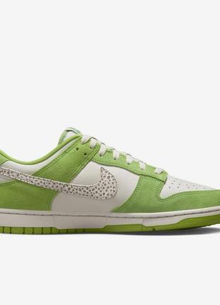 Кроссовки nike dunk low safari swoosh chlorophyll2 фото