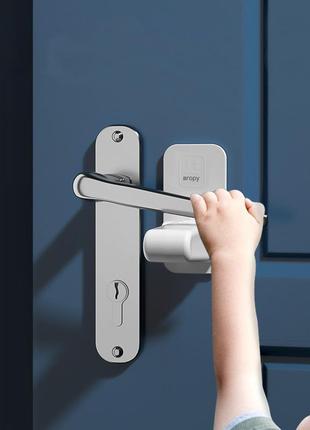 Блокувальник дверних та віконних ручок замок від дітей door lever lock white3 фото