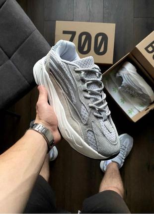 Кросівки adidas yeezy 700 v2 static gray6 фото