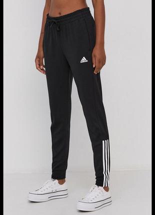 Штани adidas essentials2 фото