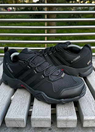 Кросівки за супер ціною термо кросівки adidas terrex

(gore-tex)