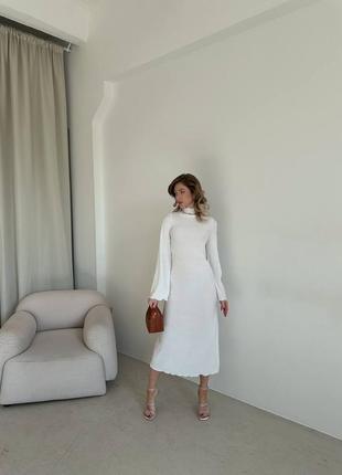 Сукня з жатки пліссе довжини міді білого кольору6 фото