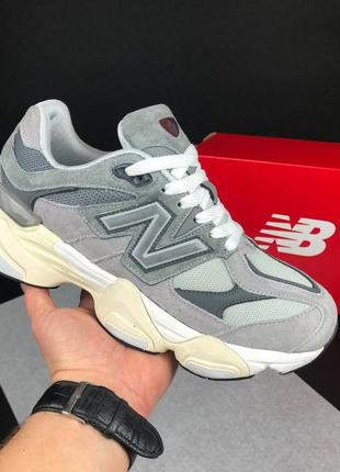 Жіночі кросівки new balance 9060 замшеві сірі