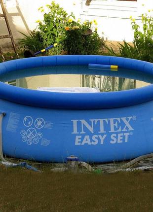 Надувной бассейн с фильтрующим насосом intex