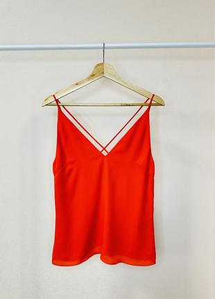 Красный топ с тонкими стильными бретелями xs h&m