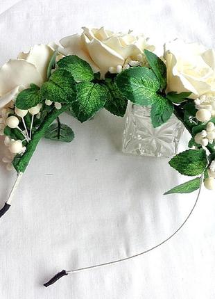 Обруч для волосся з квітами з фоамирана ручної роботи "кремова чайна троянда"3 фото