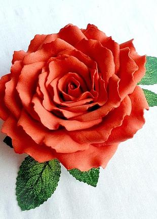 Шпилька брошка квітка з трояндою з фоамірана ручної роботи "помаранчева осінь"