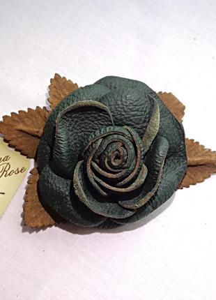 Брошь цветок из кожи ручной работы "зеленая роза"2 фото