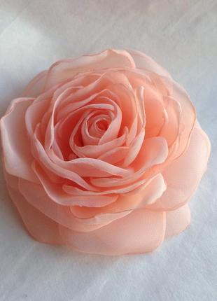 Брошка квітка з тканини ручної роботи "персикова троянда"