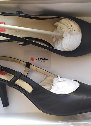 Туфли, босоножки, слингбеки из натуральной кожи 39 размер