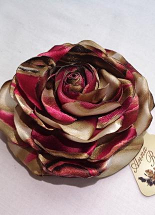 Брошь цветок из ткани ручной работы "роза бежевая лити"