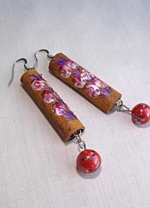 Серьги ручной работы из дерева корицы "клюква"