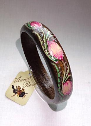 Деревянный браслет коричневый ручной работы "розовые тюльпанчики"1 фото