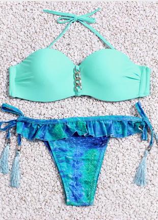 Стильний купальник!