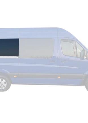 Бокове скло vw crafter крафтер (2006-2017) заднє салонне праве на середню базу