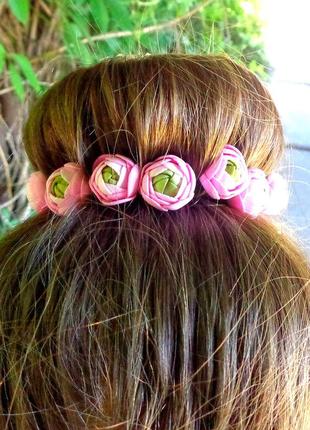 Шпильки для волосся з квітами ручної роботи "ранункулюс бордовий"3 фото